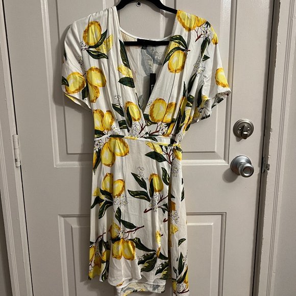 Lulus A La Tart White and Yellow Lemon Print Wrap Dress - Picture 1 of 4